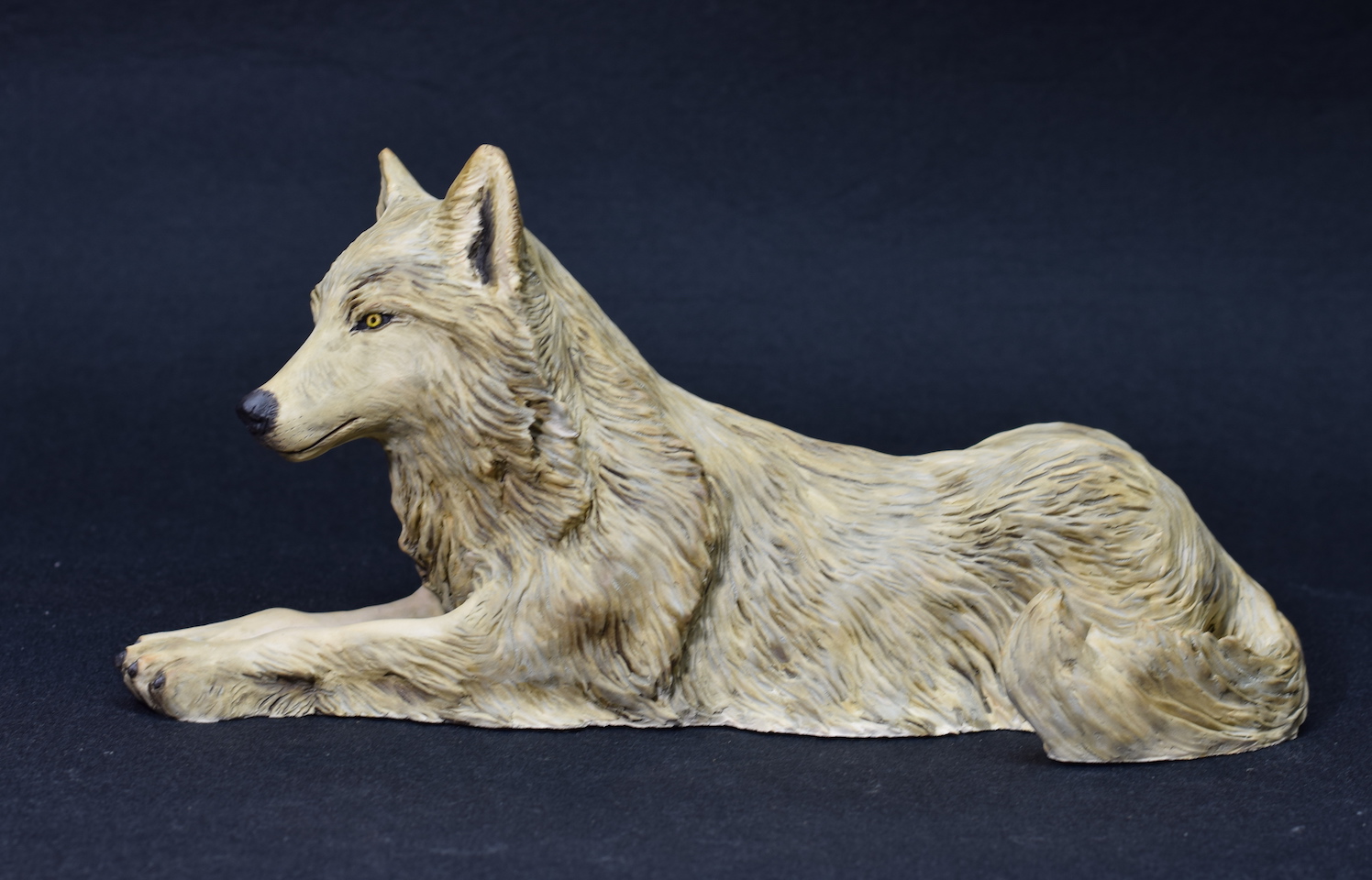 Sitting Wolf