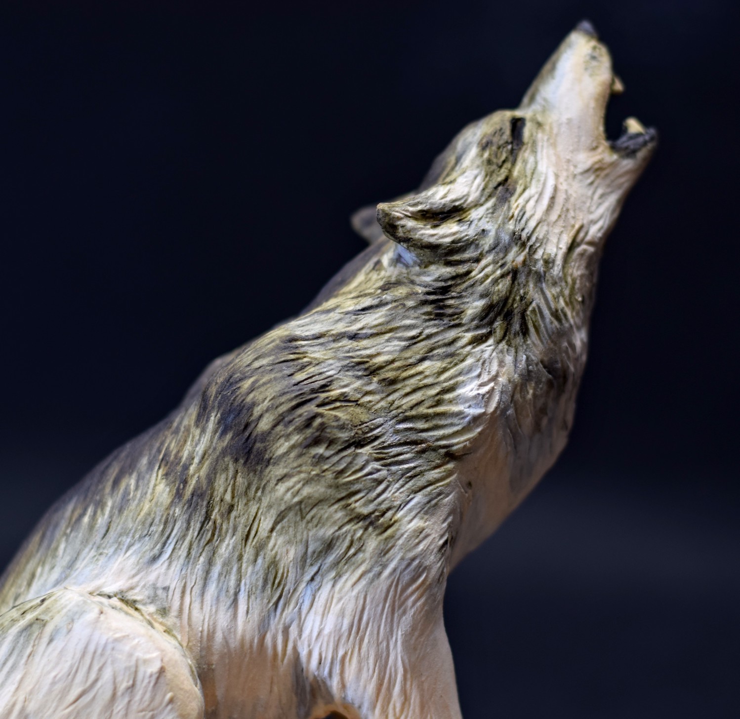 Howling Wolf