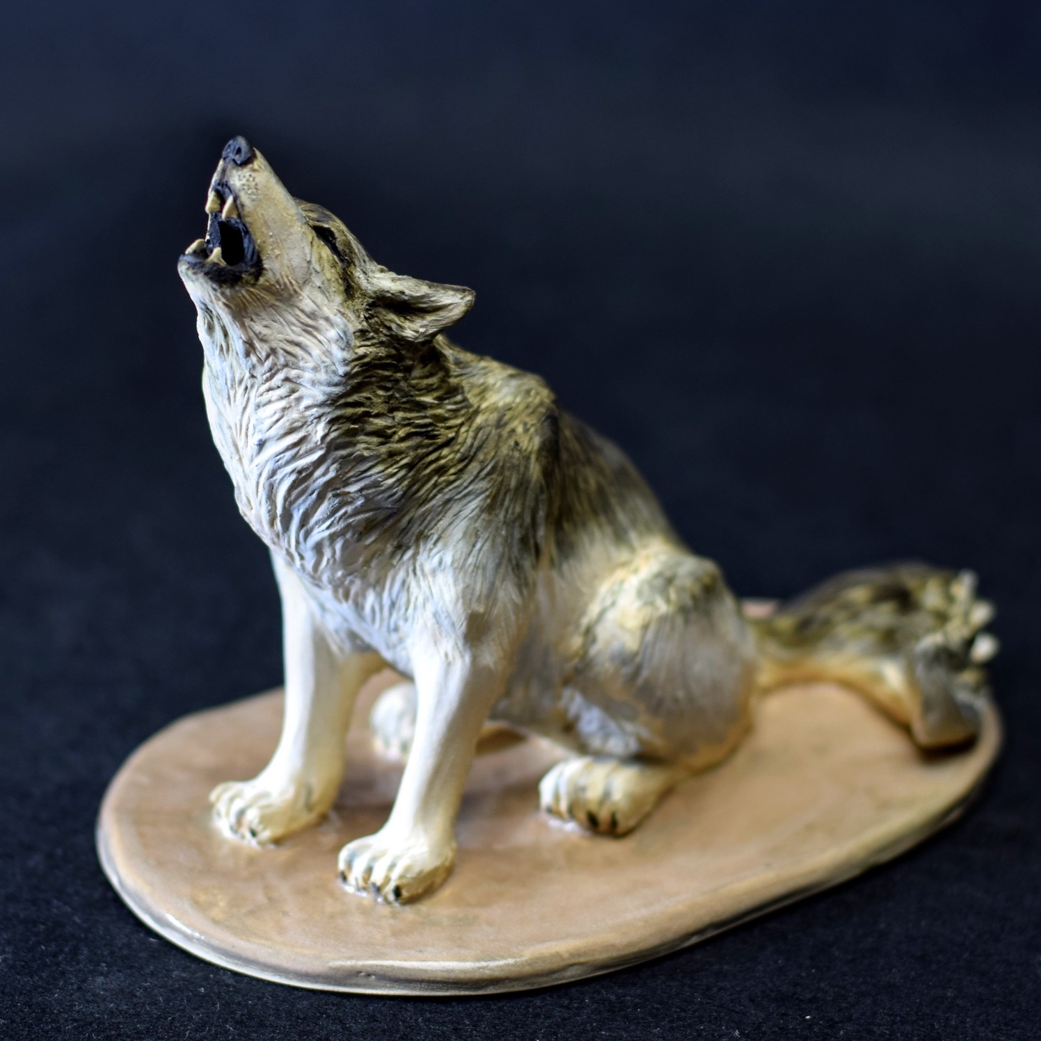Howling Wolf