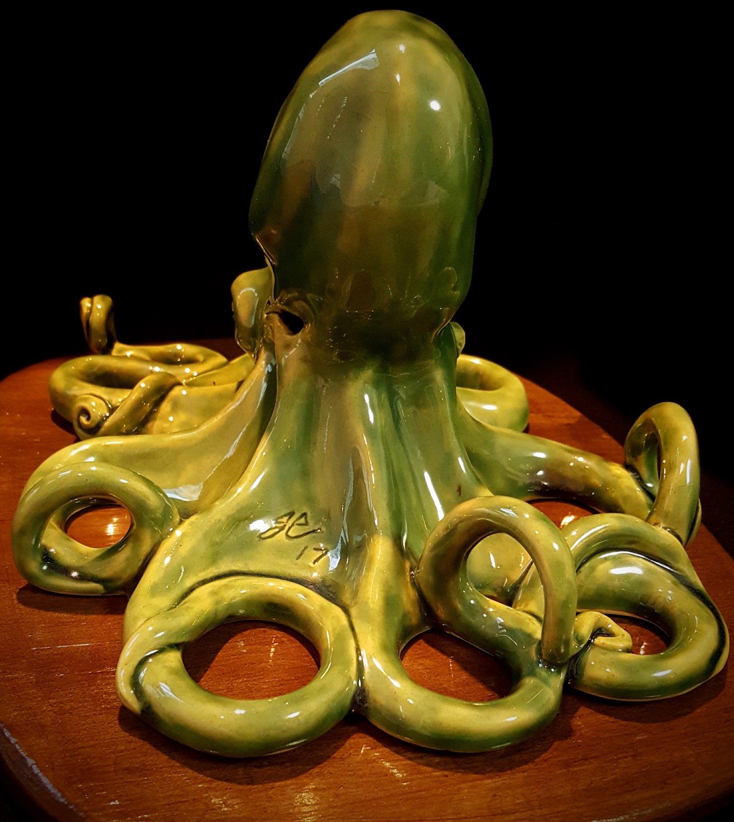 Octopus iPad Holder
